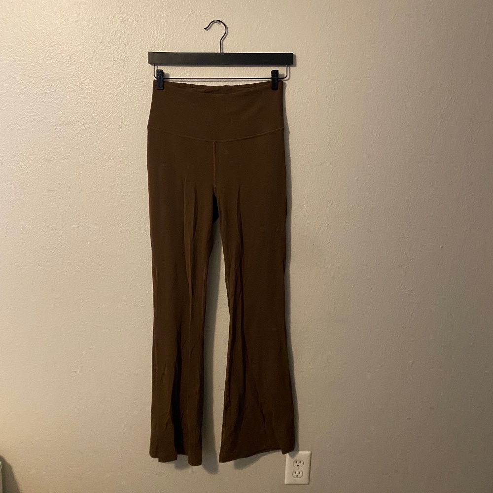 Lululemon Groove Pant Java Size 8 - image 2
